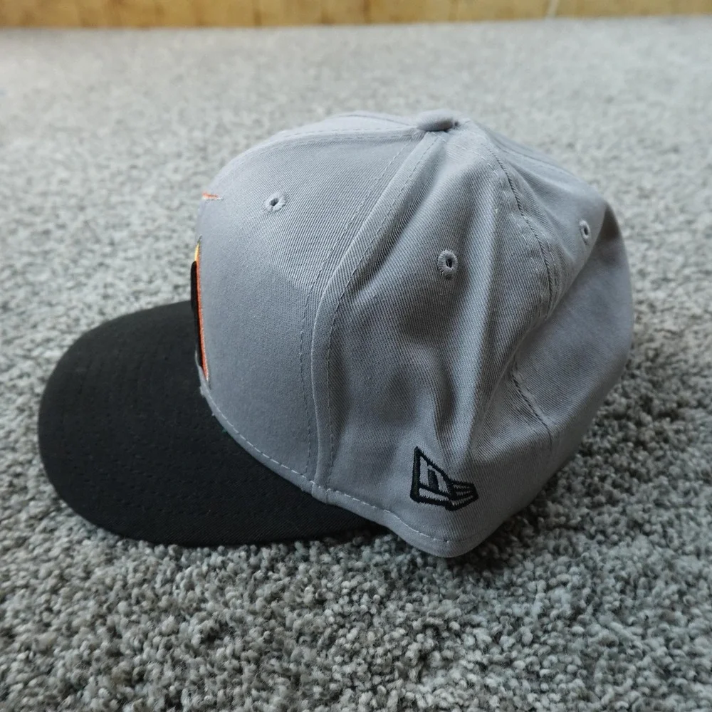 Miami Marlins Hat Cap Mens One Size Gray Black MLB‎ Baseball New Era Snap Back